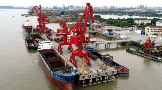 扬中概述露天料场港口封闭问题的实行方法